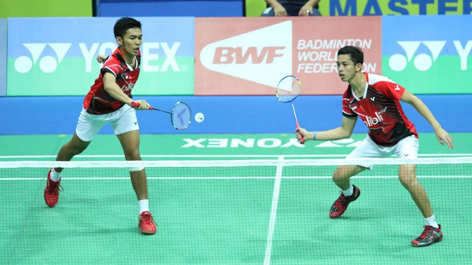 Fajar/Rian dikalahkan wakil China, Lu Kai/Zhang Nan di semifinal Macau Open 2016. Copyright: © Humas PBSI